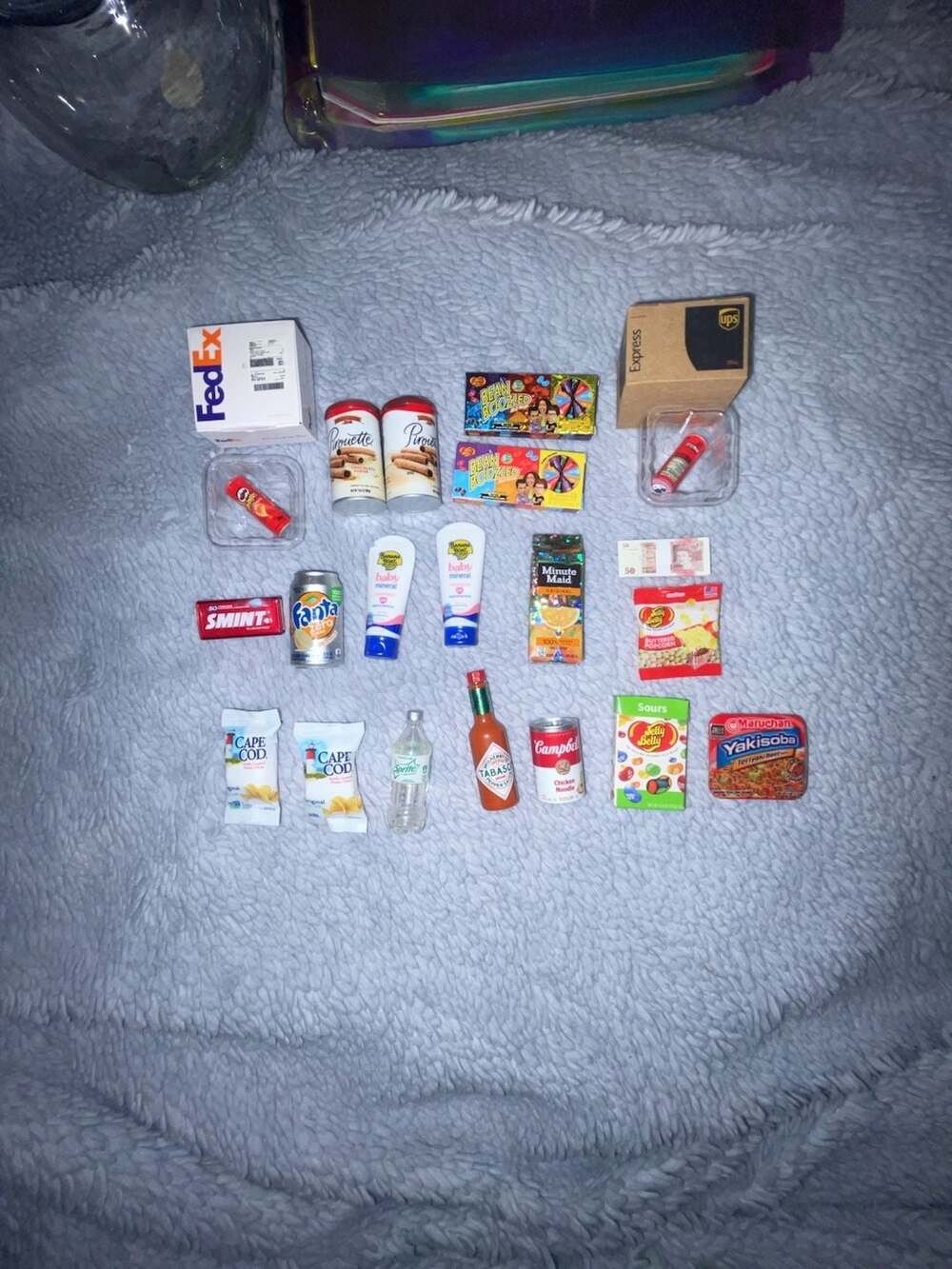 20pcs.Zuru 5 Surprise Mini Brands Mixed Collectible Food and Household Miniature